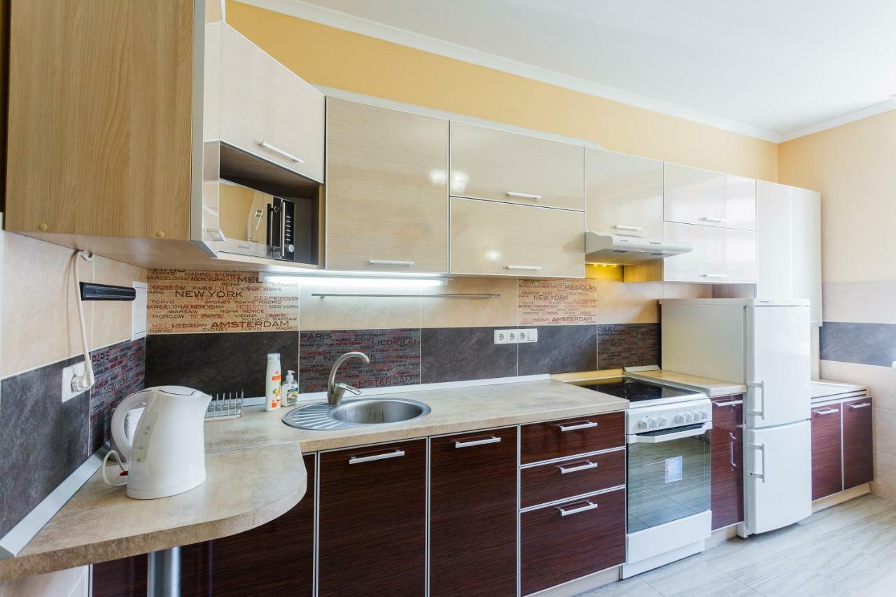Солнечная Квартира На Ломоносова 71, Вднх Kyiv Exterior photo