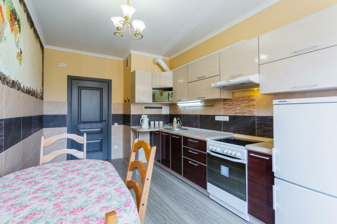 Солнечная Квартира На Ломоносова 71, Вднх Kyiv Exterior photo